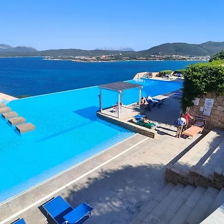 Jasmine Sea View * Porto Rotondo